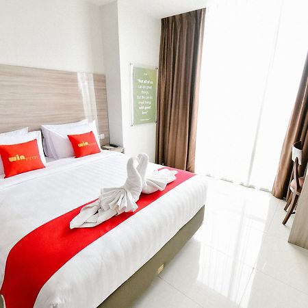 Win Grand Hotel Bekasi Zewnętrze zdjęcie