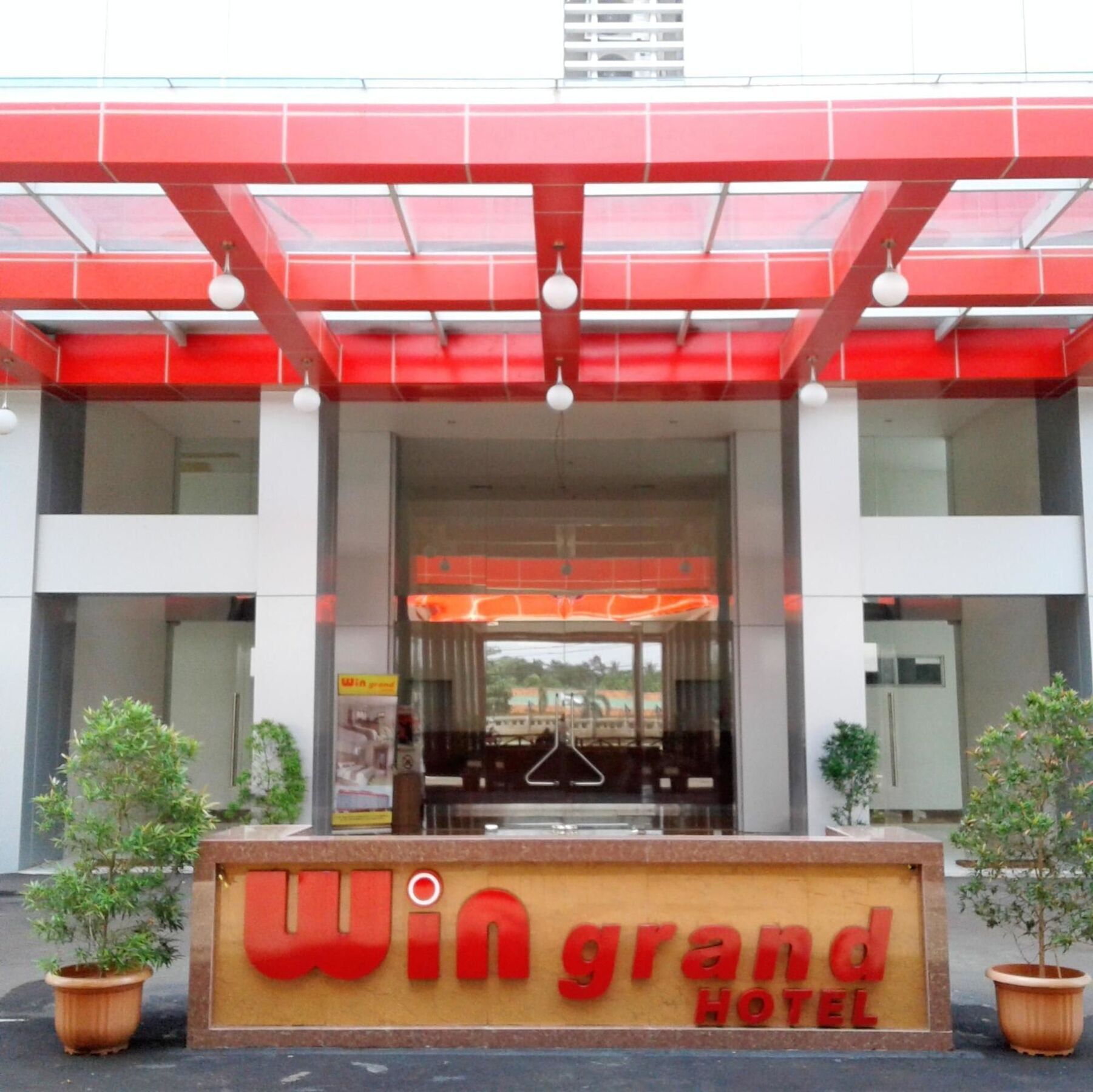 Win Grand Hotel Bekasi Zewnętrze zdjęcie